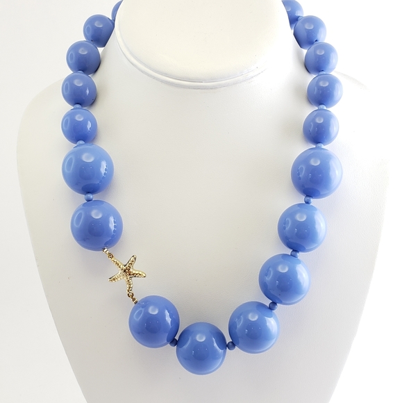 Vineyard Vines Jewelry - Vineyard Vines Necklace Hand-knotted Blue Beads